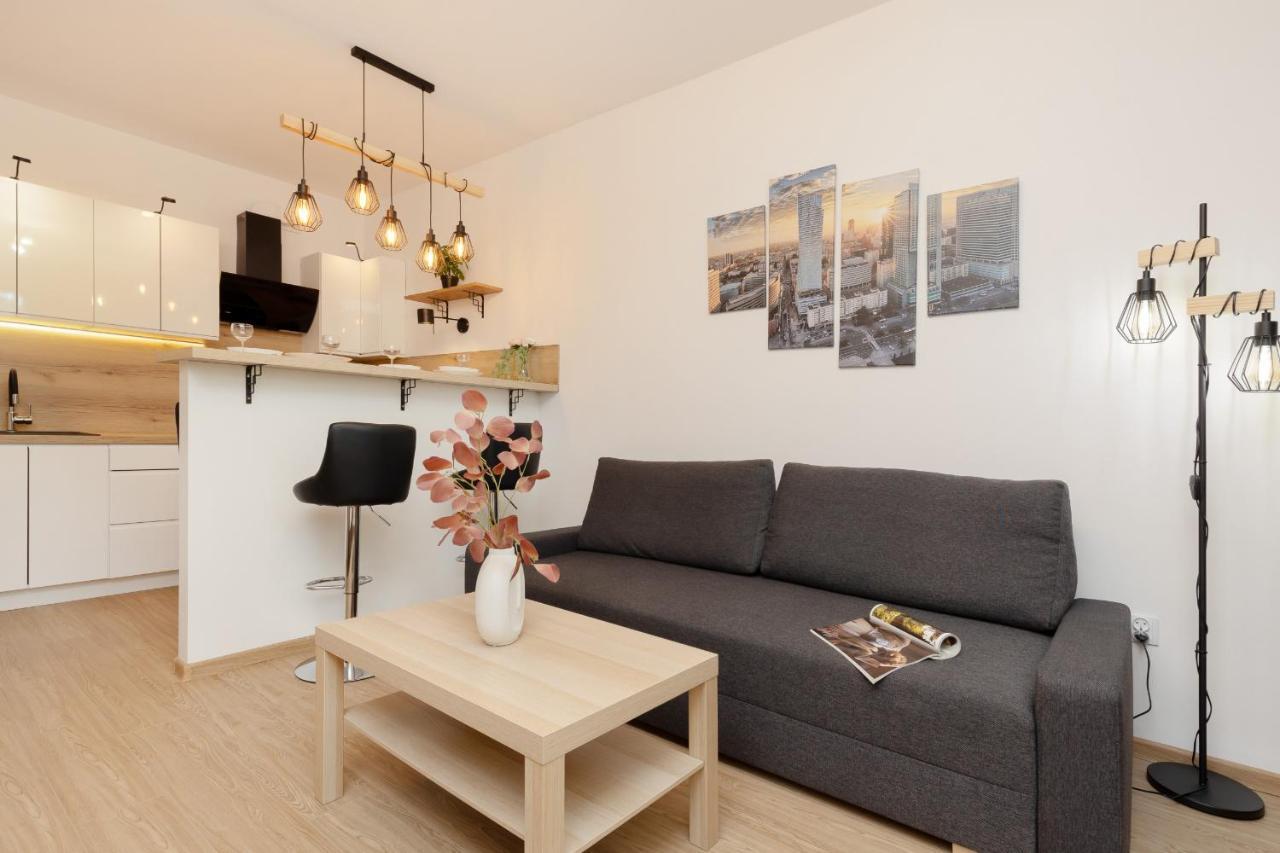 Roomy Apartment Oczapowskiego In Bielany By Noclegi Renters Varsovia Exterior foto